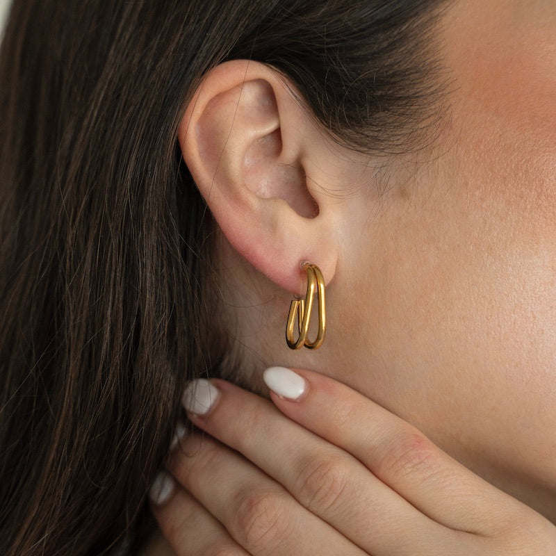 MUSE CLIP ON EARRINGS