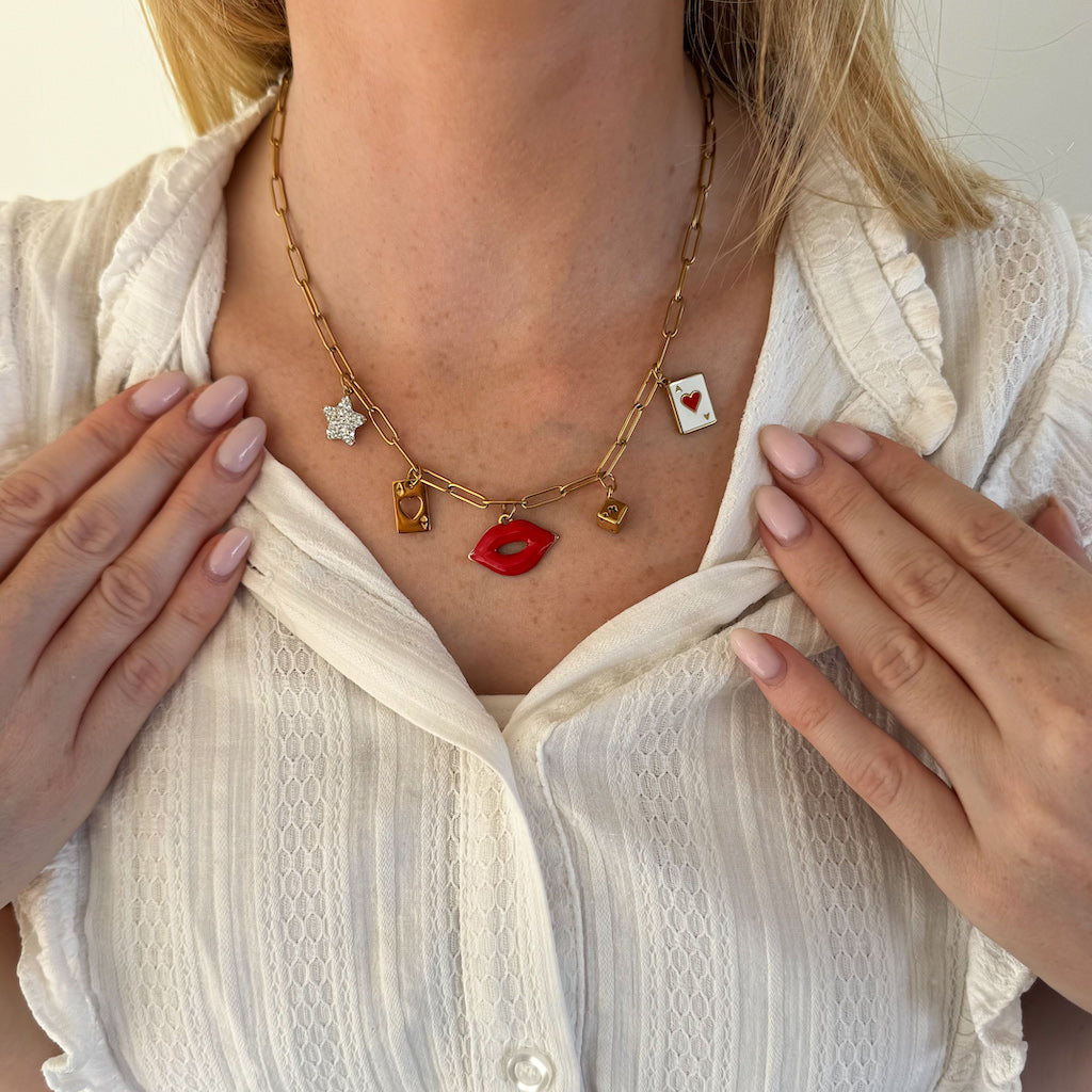HEARTBREAKER GIRL NECKLACE